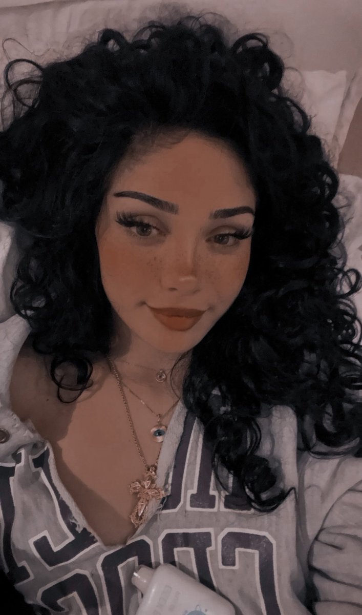 𝓁𝓊𝓃𝒶 ❦ tweet media