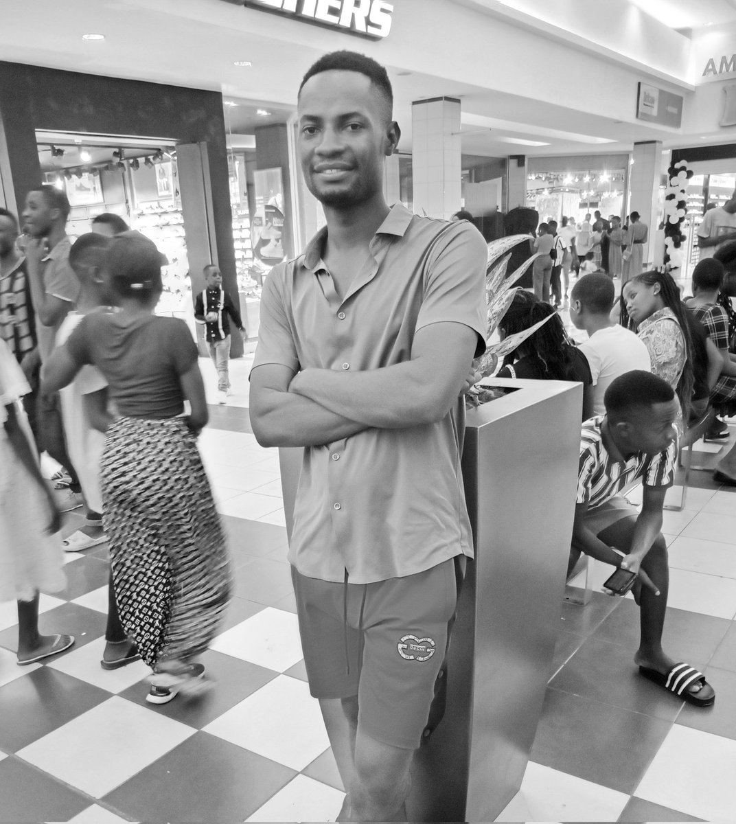 David tweet media