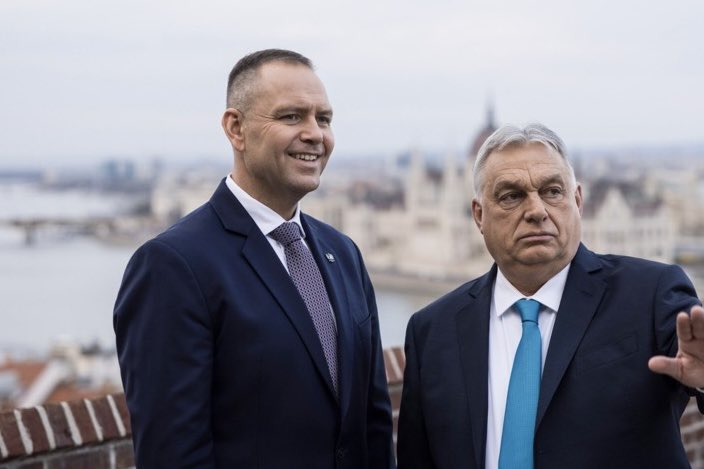 Tomasz Michalak™ tweet media