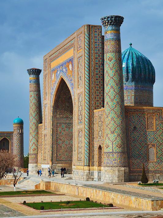 This is world tweet media