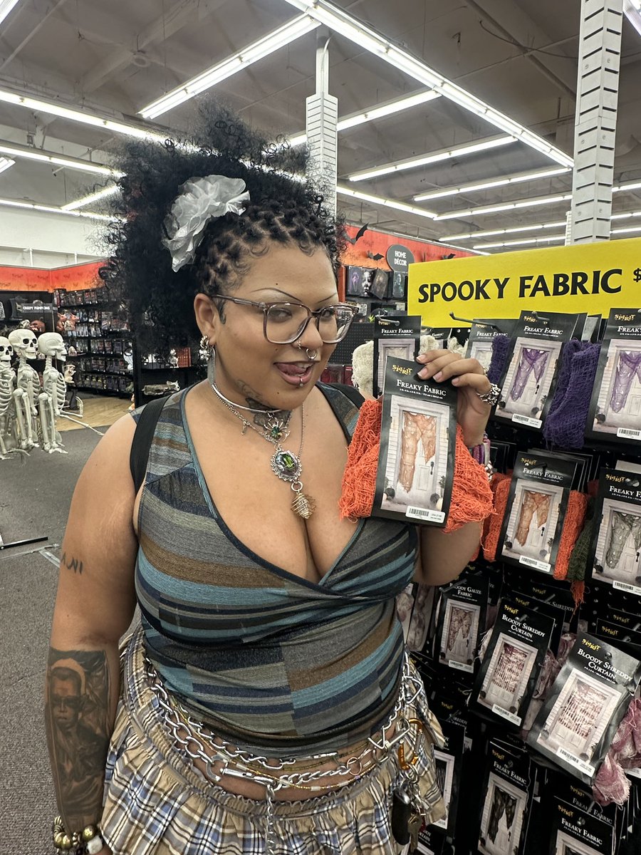 the one doin the bending tweet media