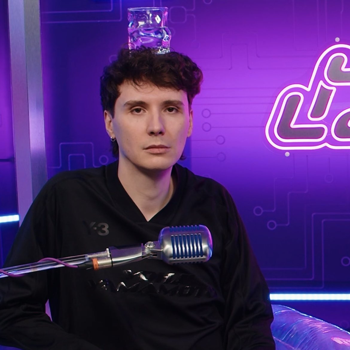 mira ❀ tweet media