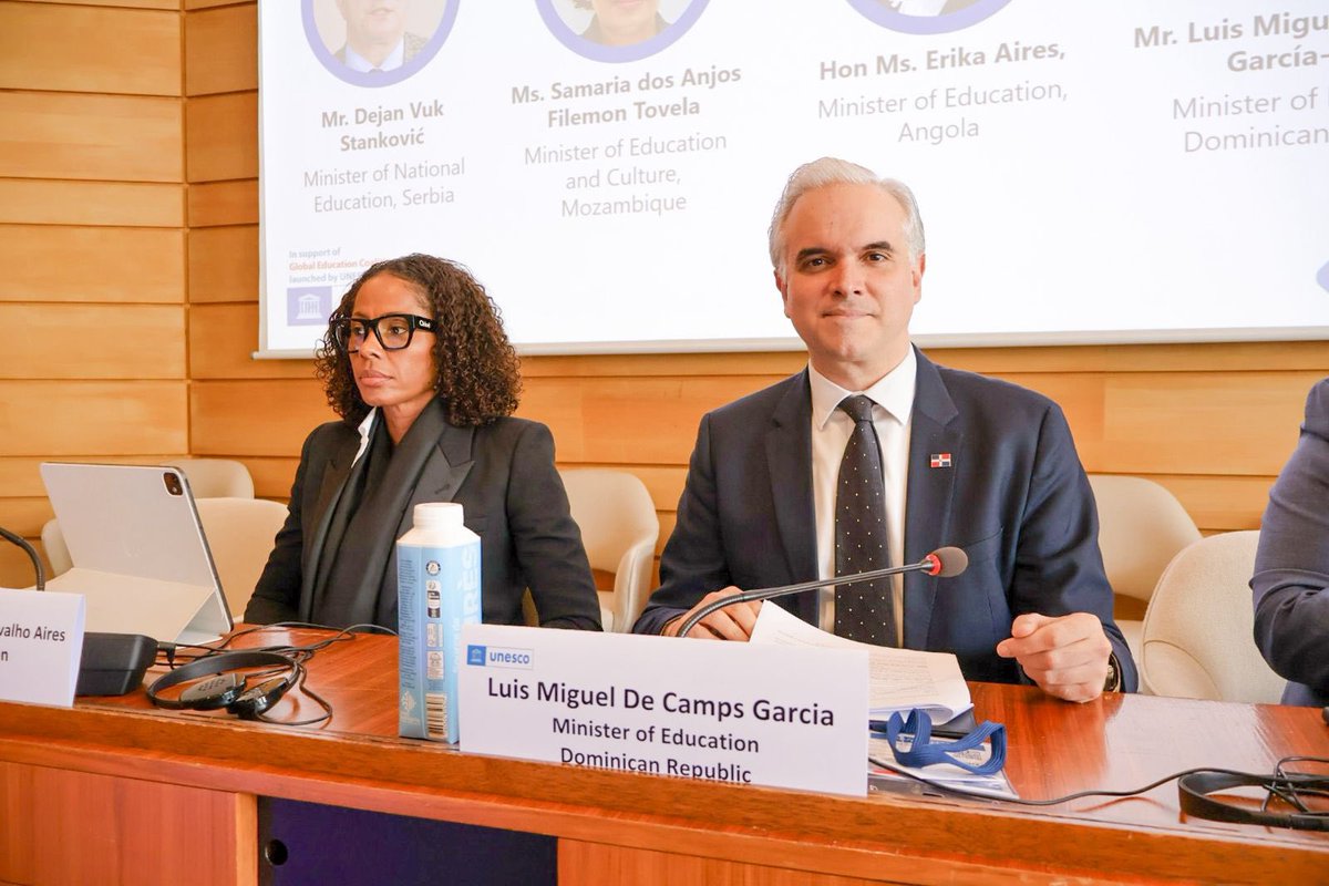 Ministerio Educación RD tweet media