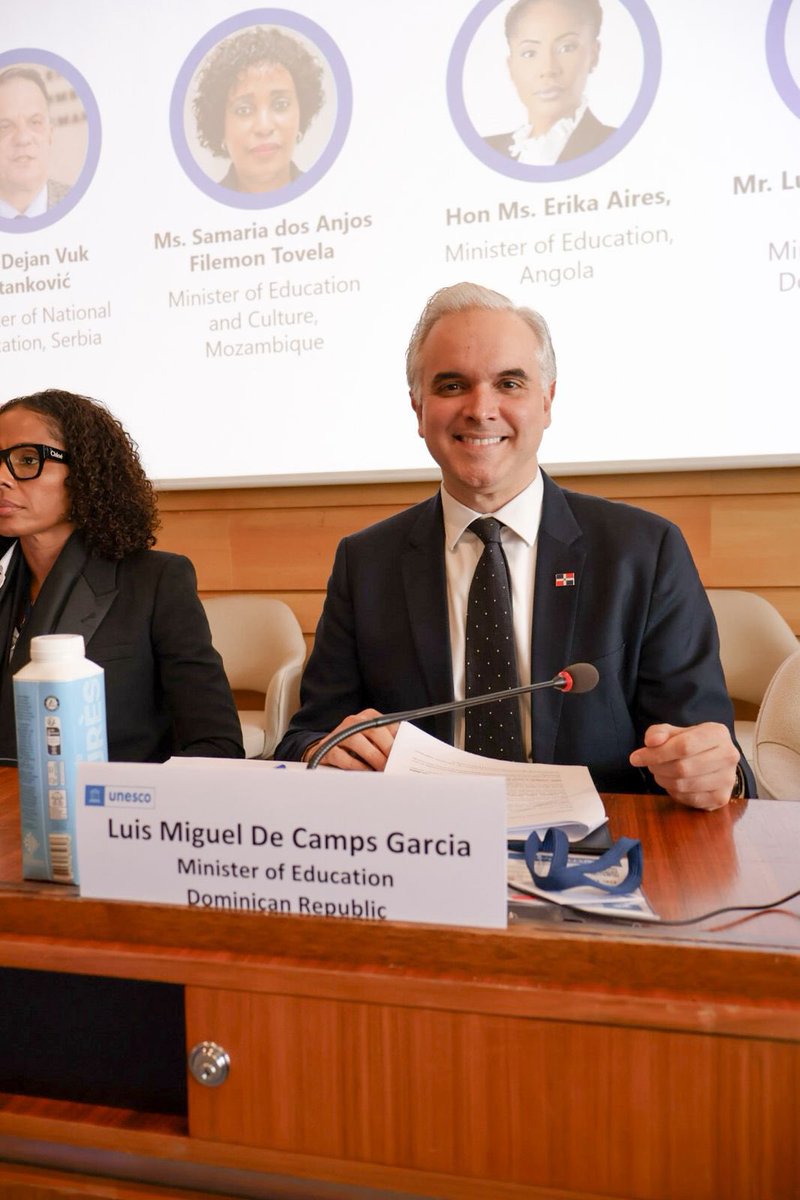 Ministerio Educación RD tweet media