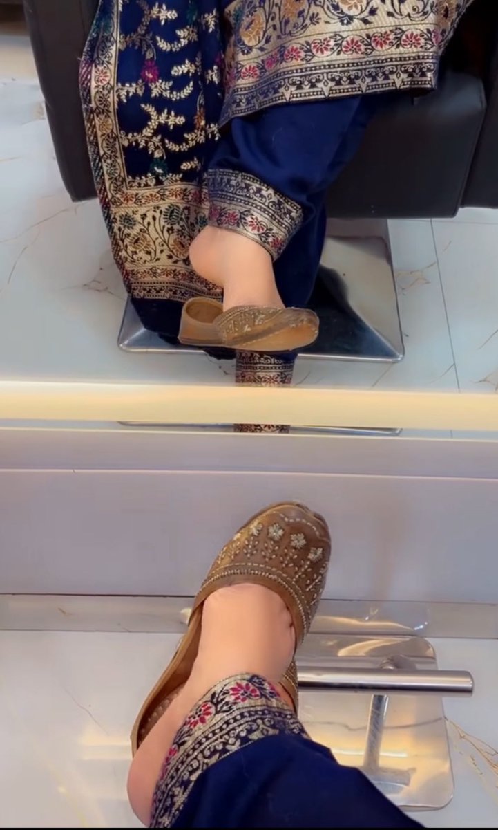 mistress_shweta tweet media