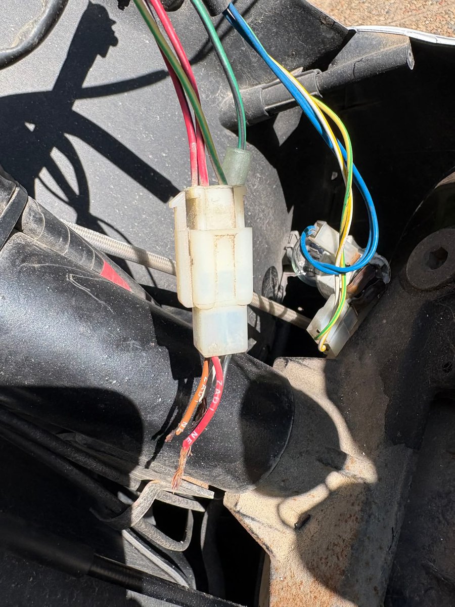 ACCION POLICIAL tweet media