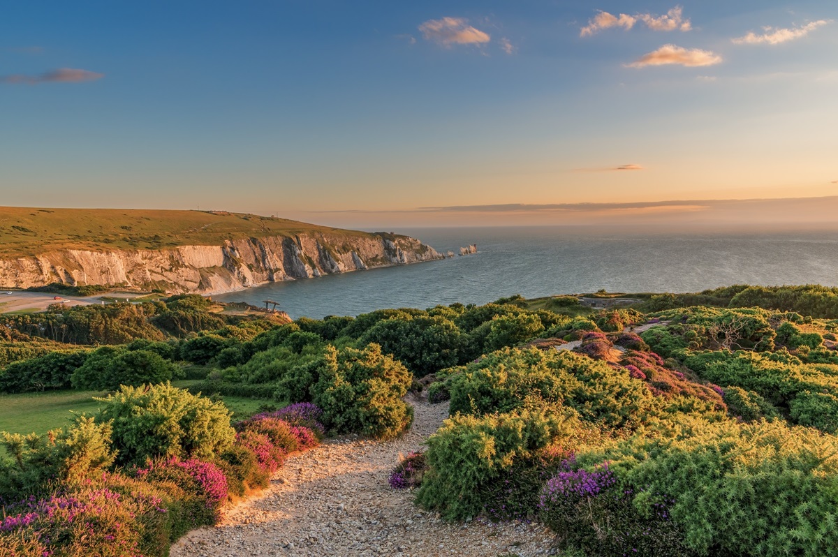 walkingcycling's tweet photo. It’s official: the King Charles III England Coast Path is the longest managed coastal walk in the world, and we’re proud to offer walking holidays across almost 880 miles of this landmark route. 

Explore the path with us on our blog: https://t.co/9RvOgqpBAg https://t.co/qfb7h1u0jh