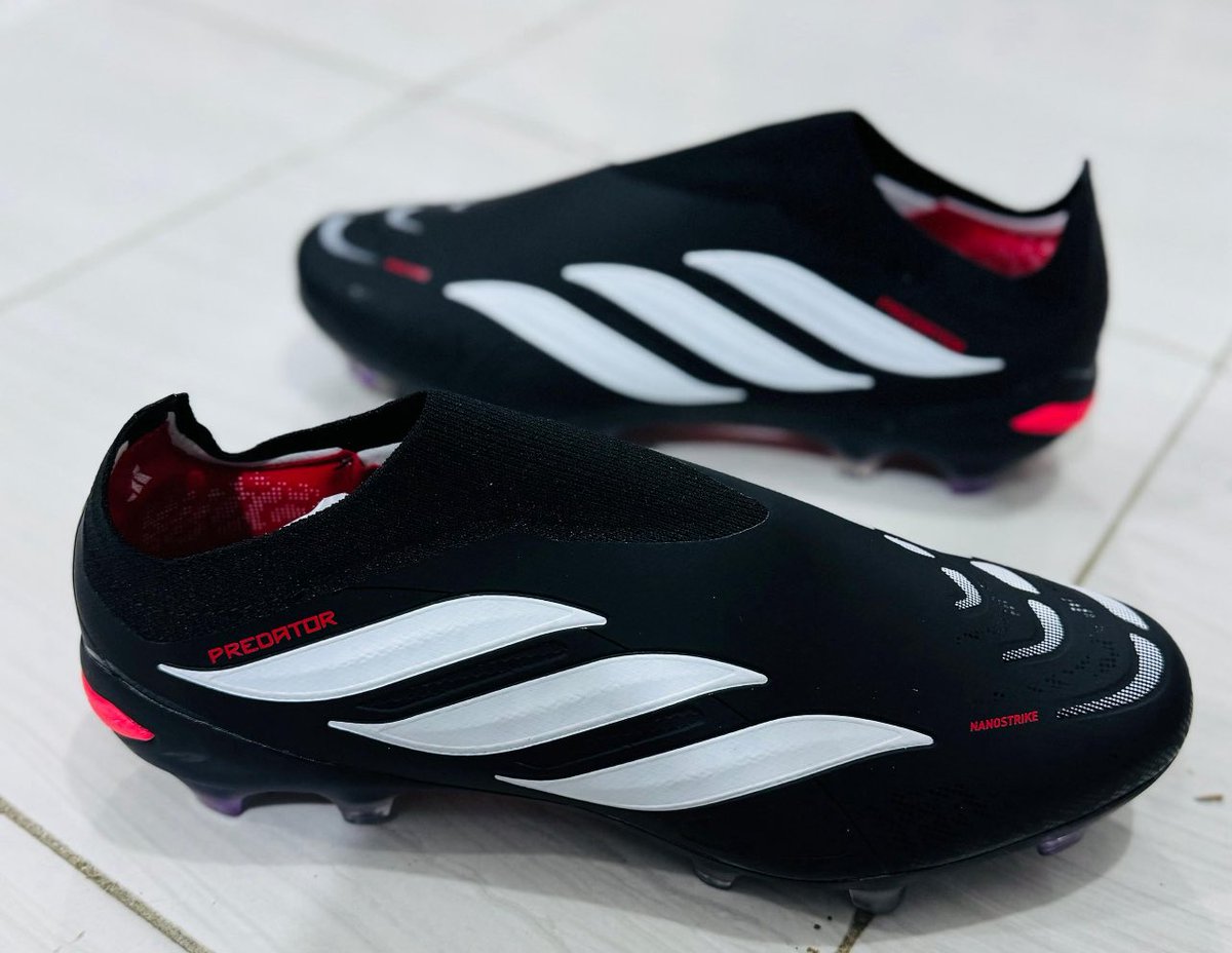 Muuza viatu🌹 tweet media