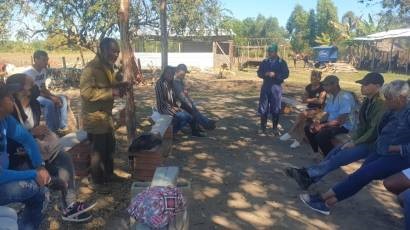 Taller de Agroecología fortalece saberes comunitarios en la finca El Alba minag.gob.cu/noticias/talle… #AgriculturaCubana <a href="/MinagCuba/">Ministerio de la Agricultura de Cuba</a>