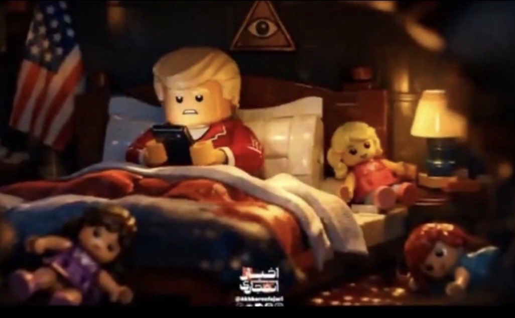 HadleySheley's tweet image. Damn. The little girls around him in the bed is diabolical level trolling💀