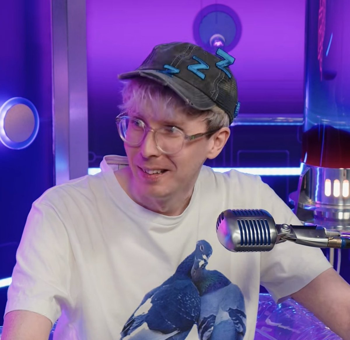 is that a 💤 hat? lester ur levels of whimsy are unmatched