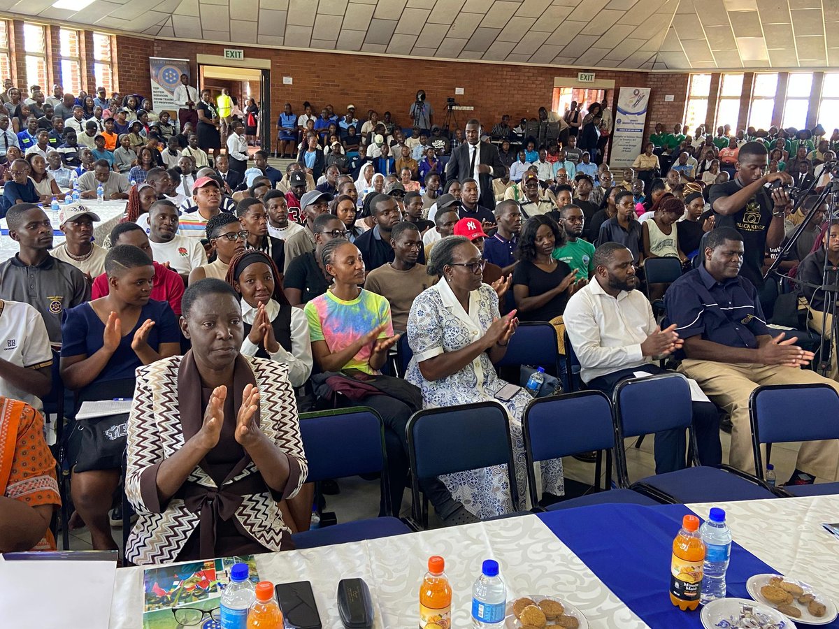 Prof. Arthur G.O. Mutambara tweet media