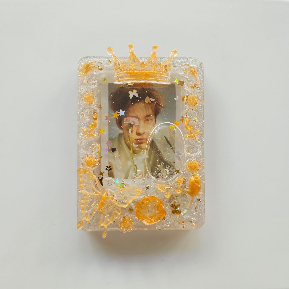 wforsaleee's tweet photo. ♡ตัวอย่างเฟรมเรซิ่น♡
เฟรมละ 330.- (มีโซ่ไข่ปลาให้)
shipping 15.-
สั่งทำได้ค่า💕
#ตลาดนัดdmd #ตลาดนัดดมด #ตลาดนัดดูมันดิ #ตลาดนัดbus #ตลาดนัดgmmtv #ตลาดนัดหลิงออม #LingOrm #หลิงออม https://t.co/d1sH1lTLIz