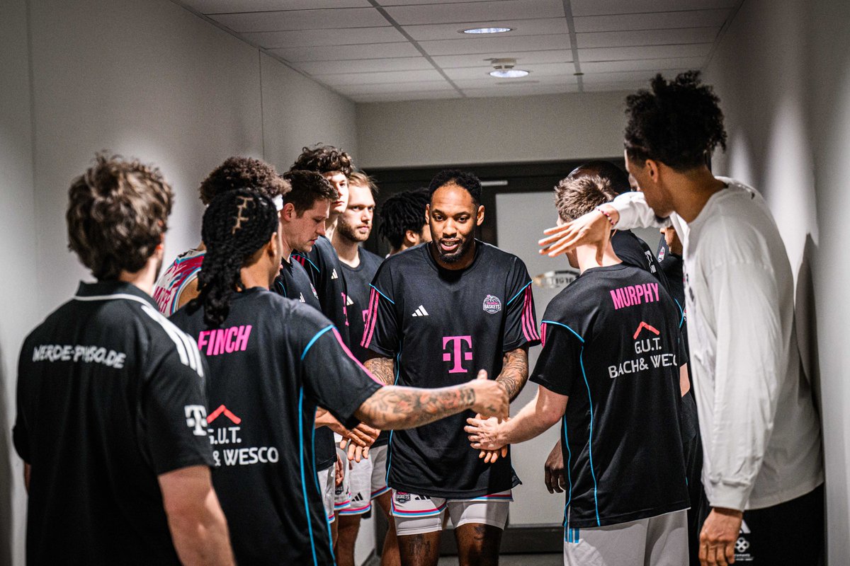 Telekom Baskets Bonn tweet media