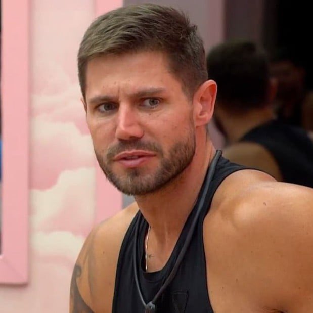 Central Reality tweet media