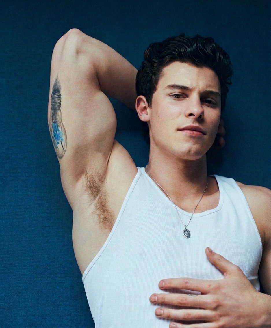 ꜱᴀᴍ ❤️ biceps | 51% AI tweet media