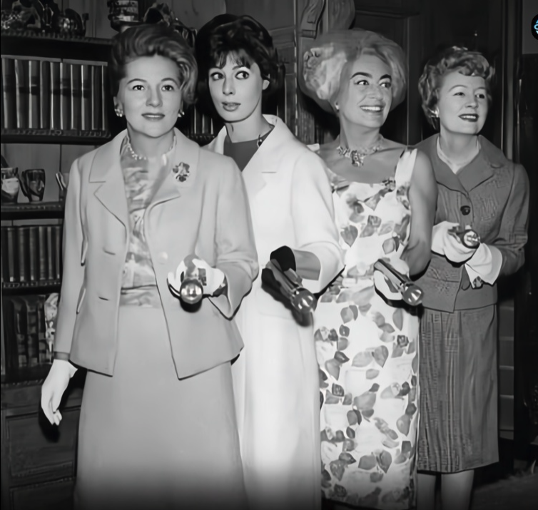 Lisa Royère tweet media