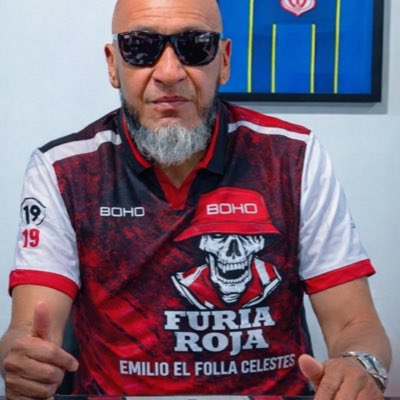 diego villacis tweet media