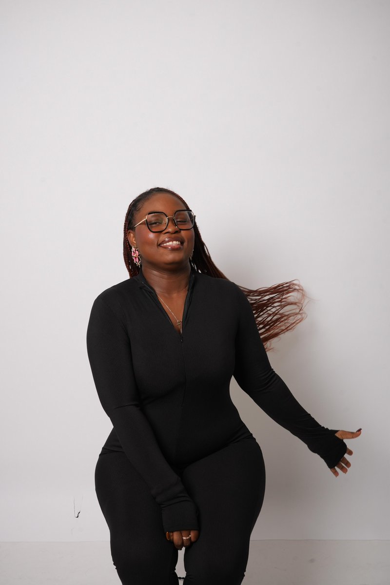darlin_boy_'s tweet photo. Hello @fellamakafui_ please I’m here to campaign for my friend to be part of your models. Thank you 😊 

SS Way 📌 #simplysnatched https://t.co/u9oV9XBxKe