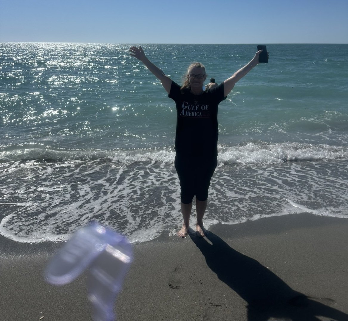 Victoria 🇱🇷 tweet media