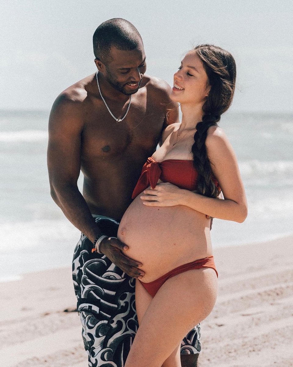 French Faustine tweet media