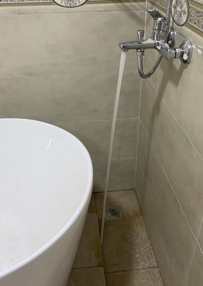 سـلّـط tweet media