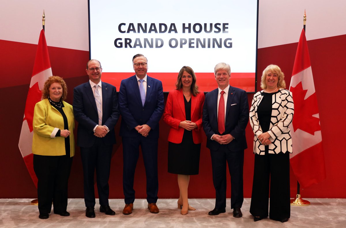 Danielle Smith tweet media