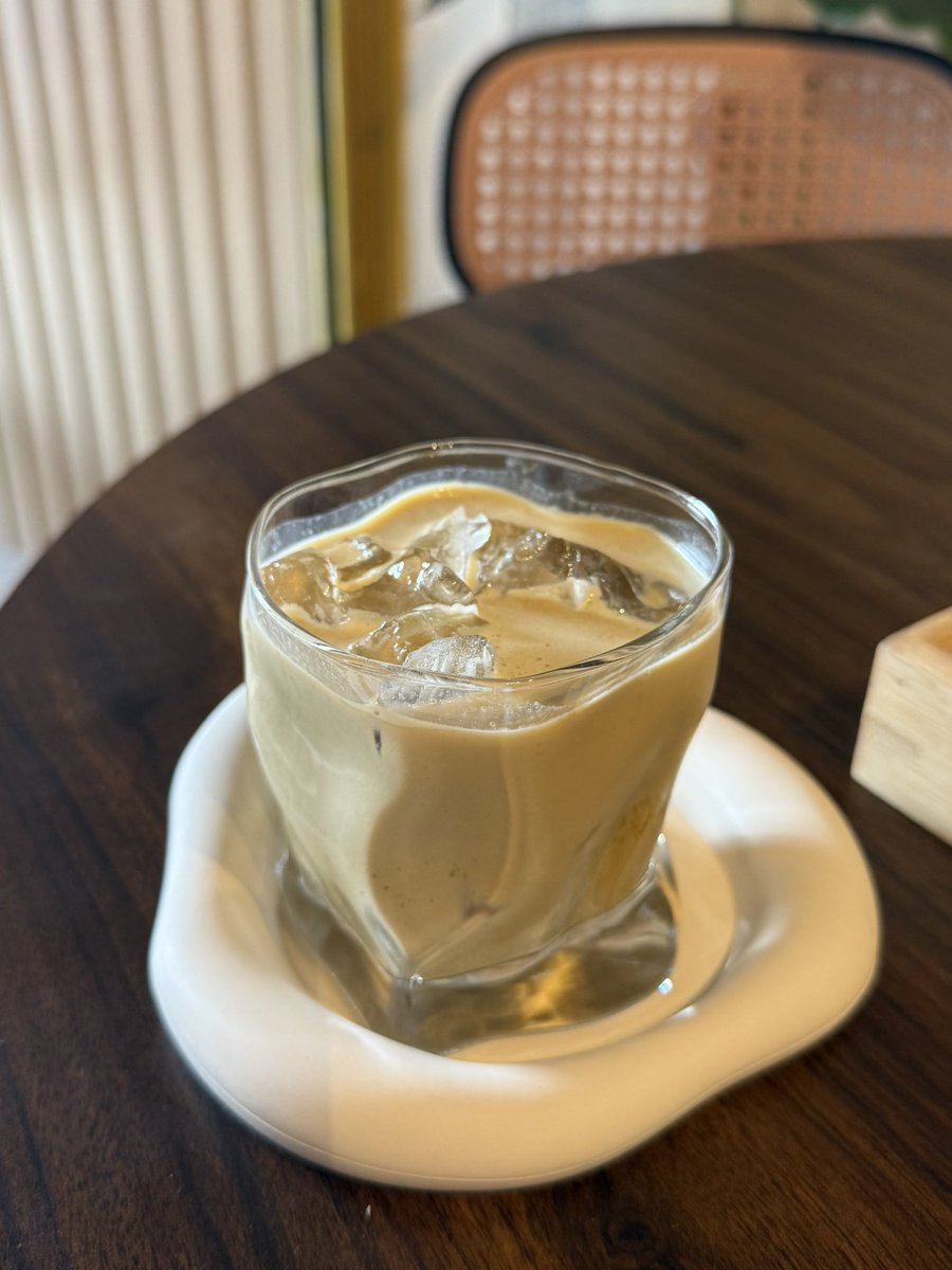 jmarcoaves's tweet photo. A cafe in A. Lista https://t.co/70aG2A3EyP