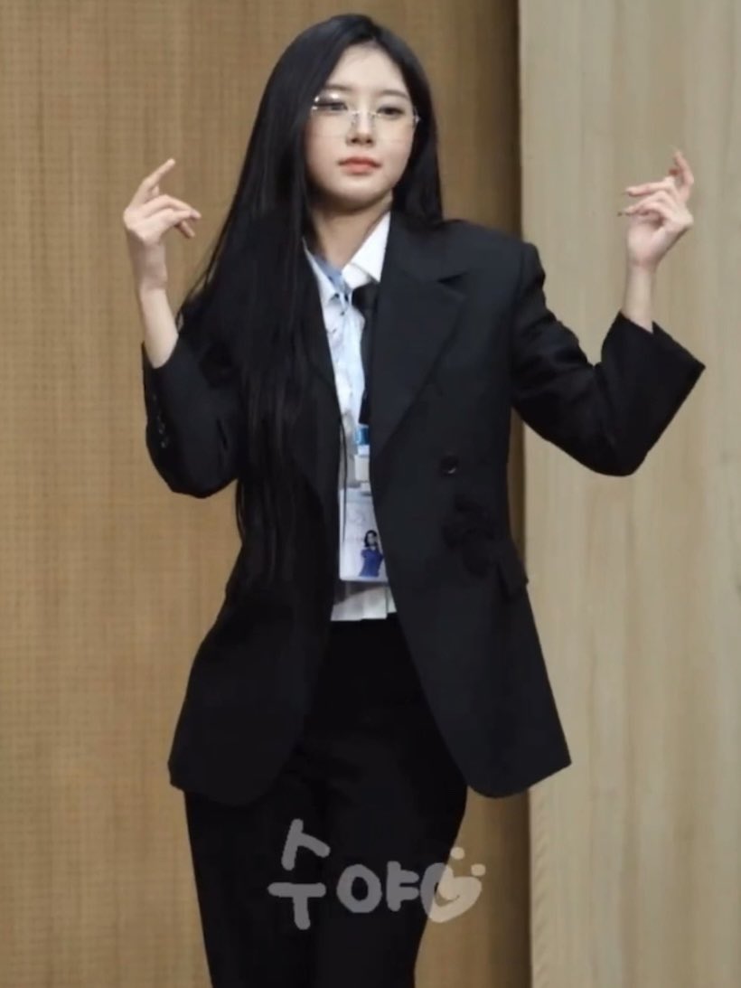 dayeon pics tweet media