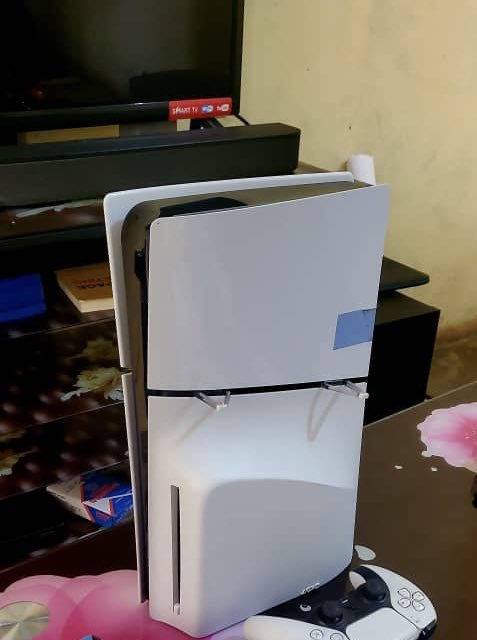 PeeJay_8:28 tweet media