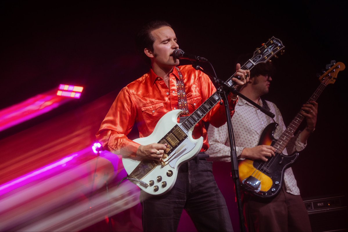 Theo Lawrence tweet media