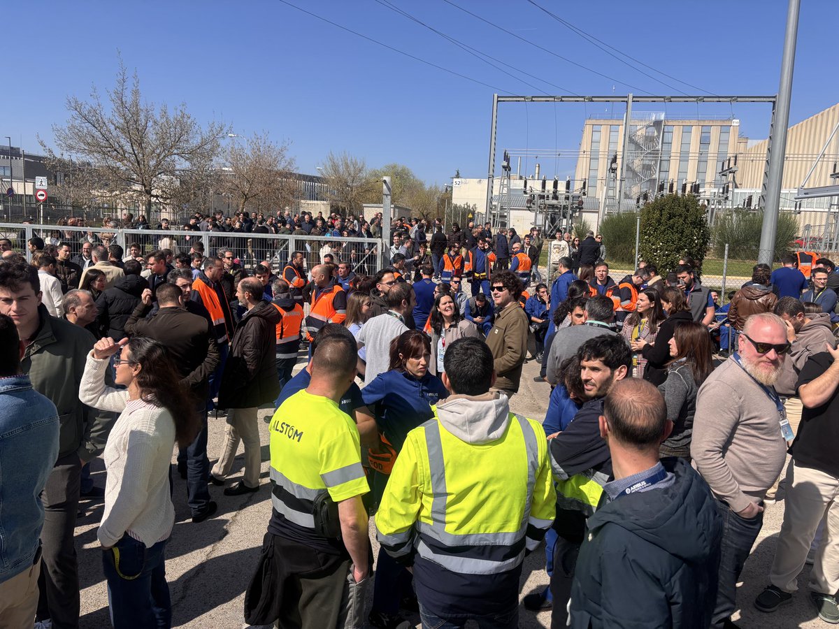 Emilio Delgado tweet media