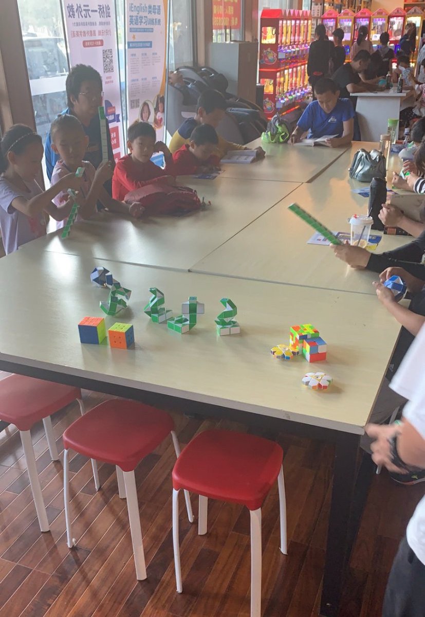 kyle amos tweet media