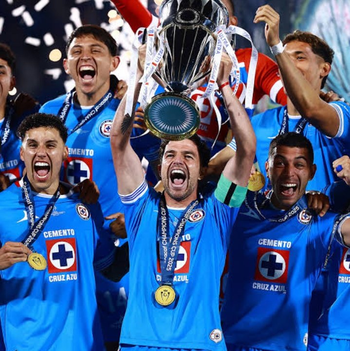 Estay✨ tweet media