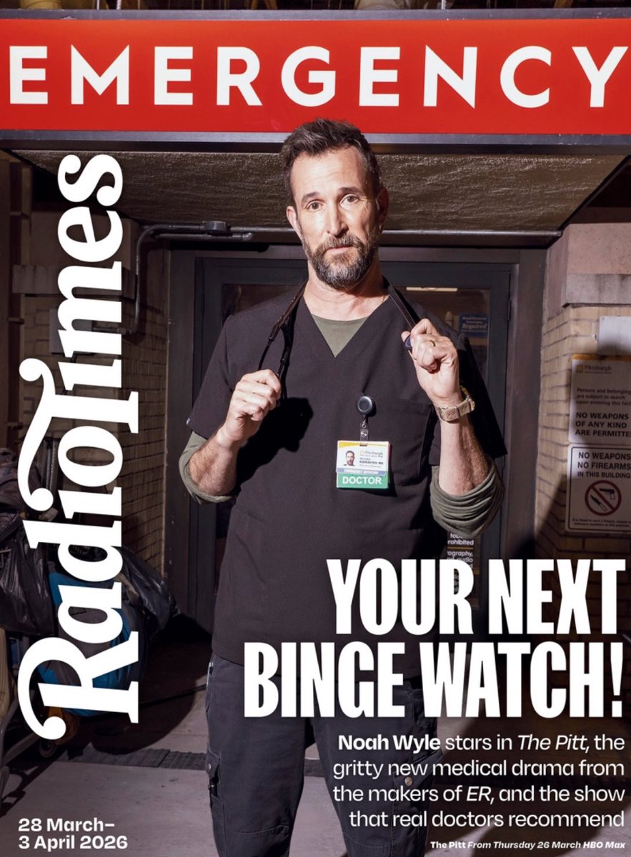 noah wyle’s simp tweet media