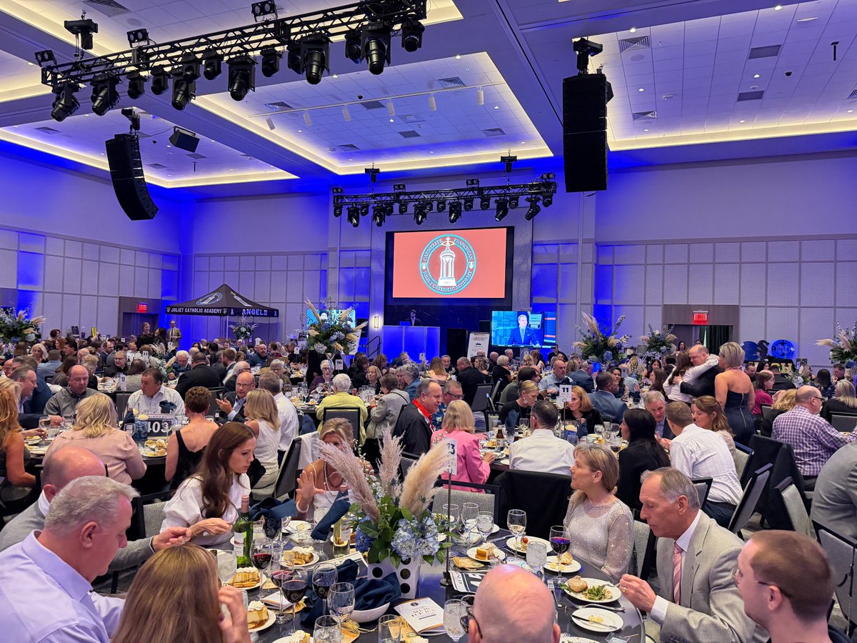 Joliet Catholic Academy tweet media