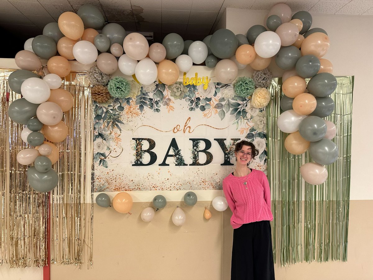 Lea Webb tweet media