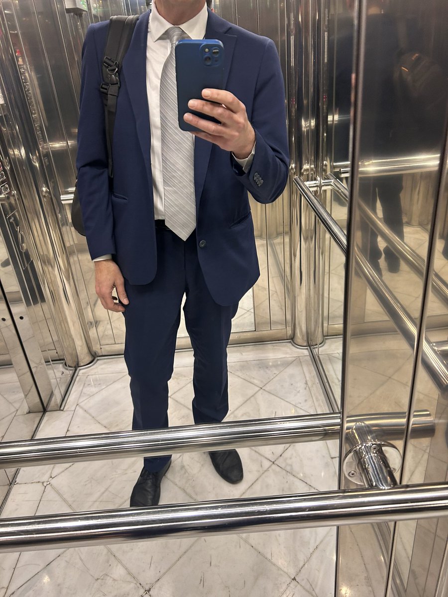 Νόμος 4000 tweet media