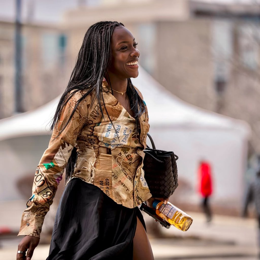 R O S E || THE MAGAZINE. tweet media