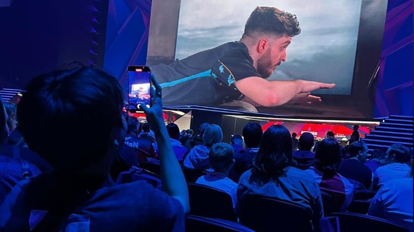 Will Gresham tweet media