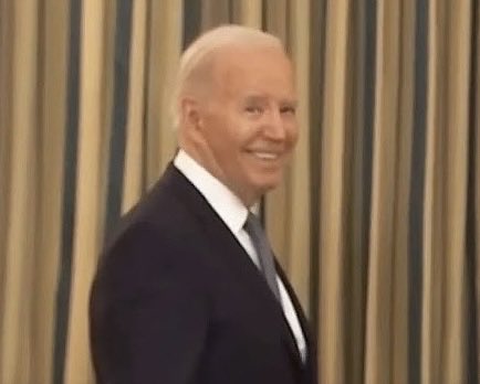 Marek Magierowski tweet media