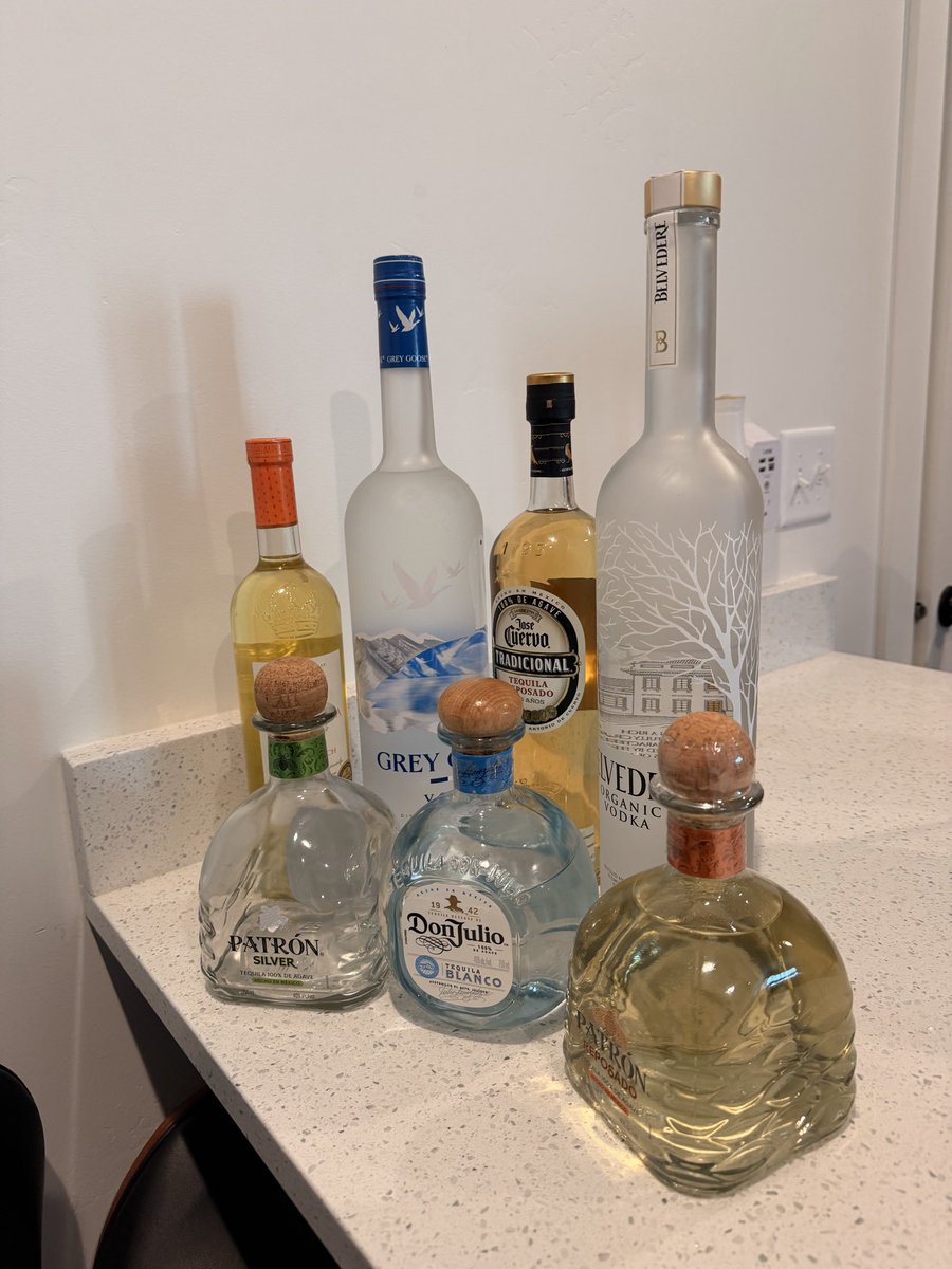 ROC Vaxlon tweet media