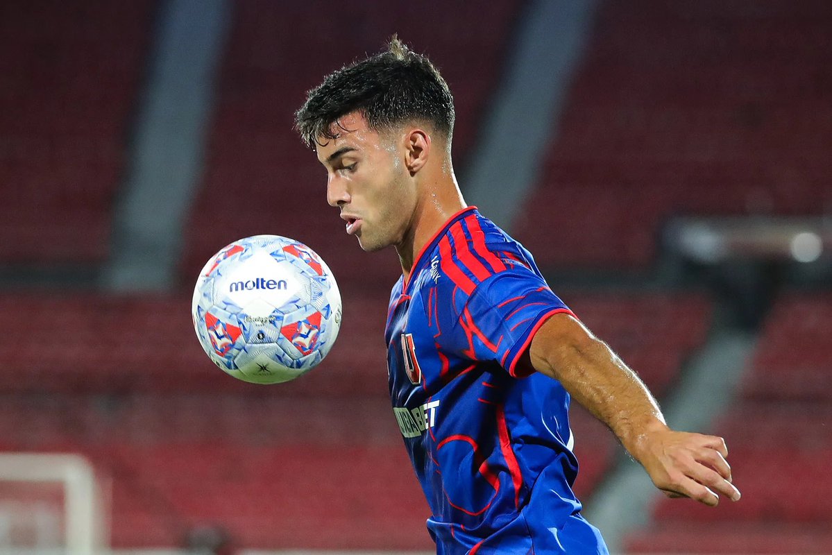 maestrobUllanguero tweet media