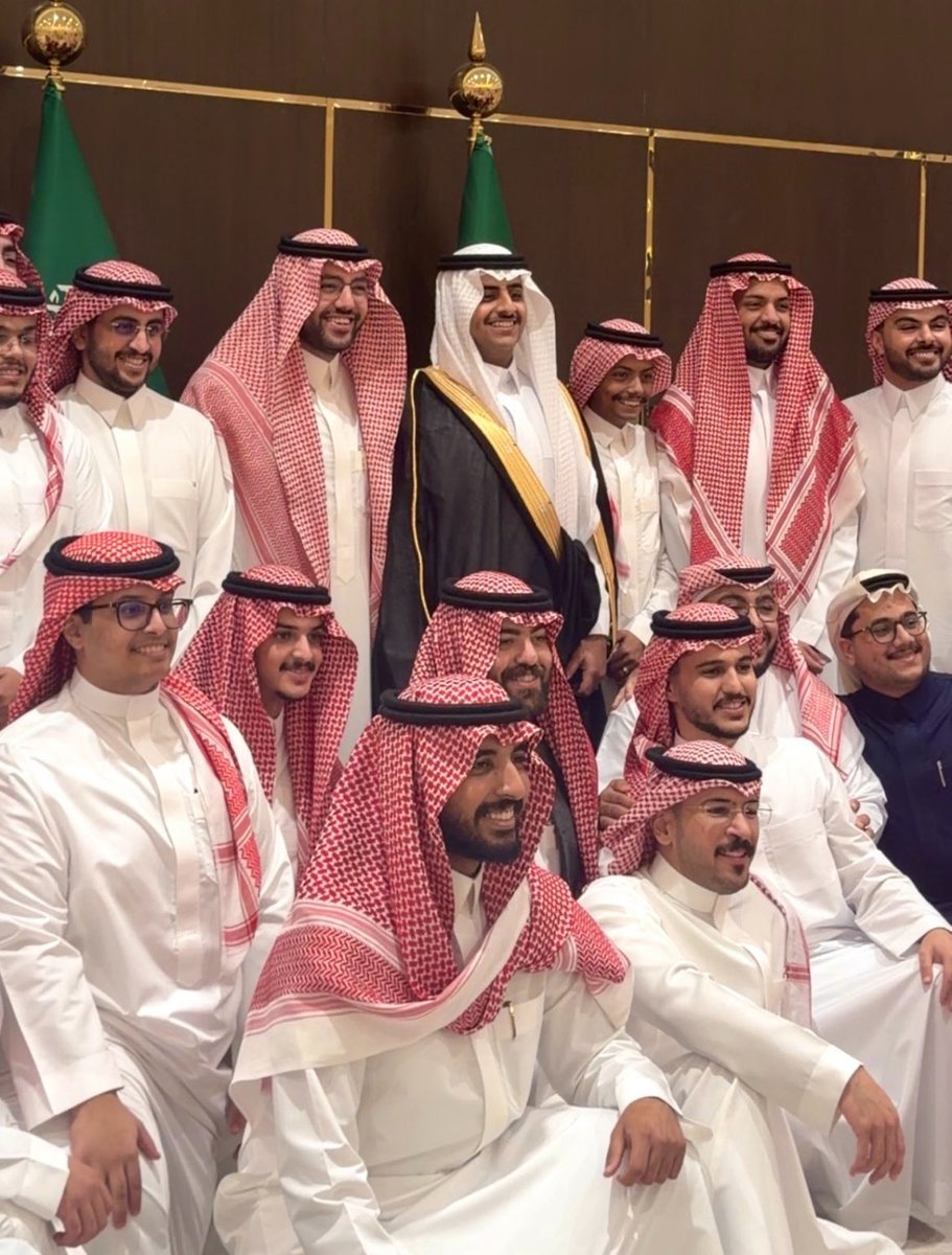 Ayan🕹️ tweet media