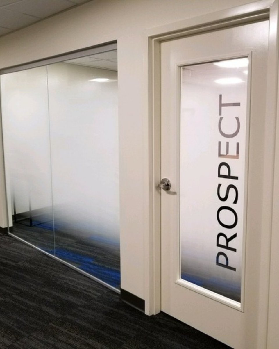 Suntrol's tweet image. Privacy has never looked better, decorative film blends professionalism with contemporary style!

📞(216) 663-0801
🌐suntrol.com

 #PrivacyFilm #CustomPrivacy #WorkplaceDesign