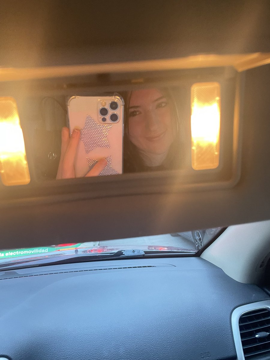 jules ౨ৎ tweet media