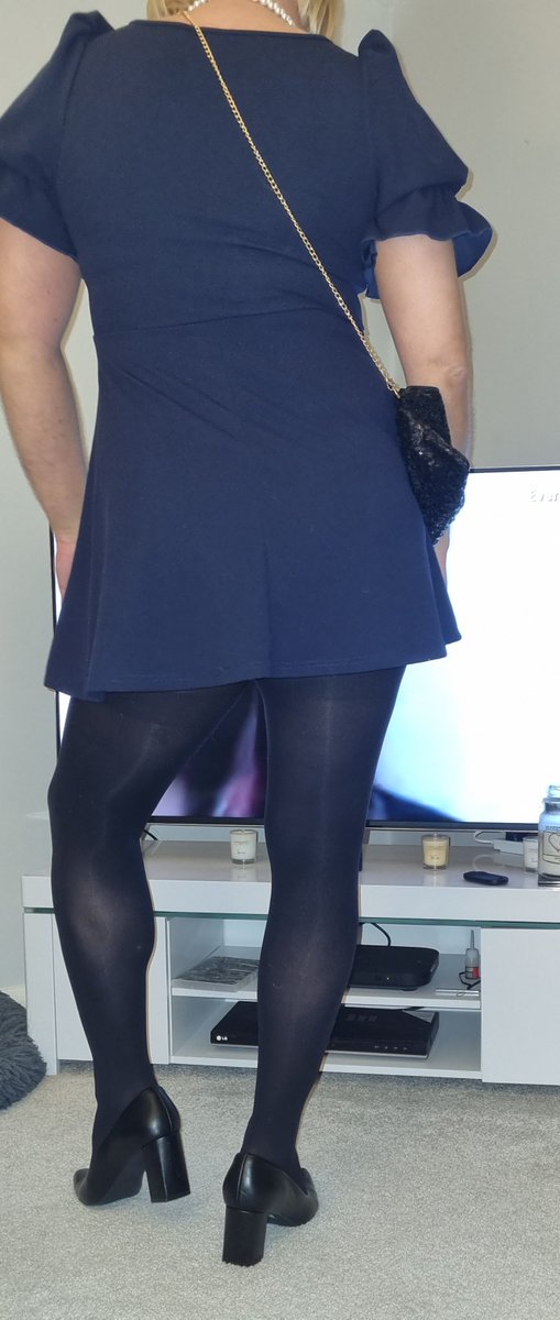 Sissy Hostess tweet media