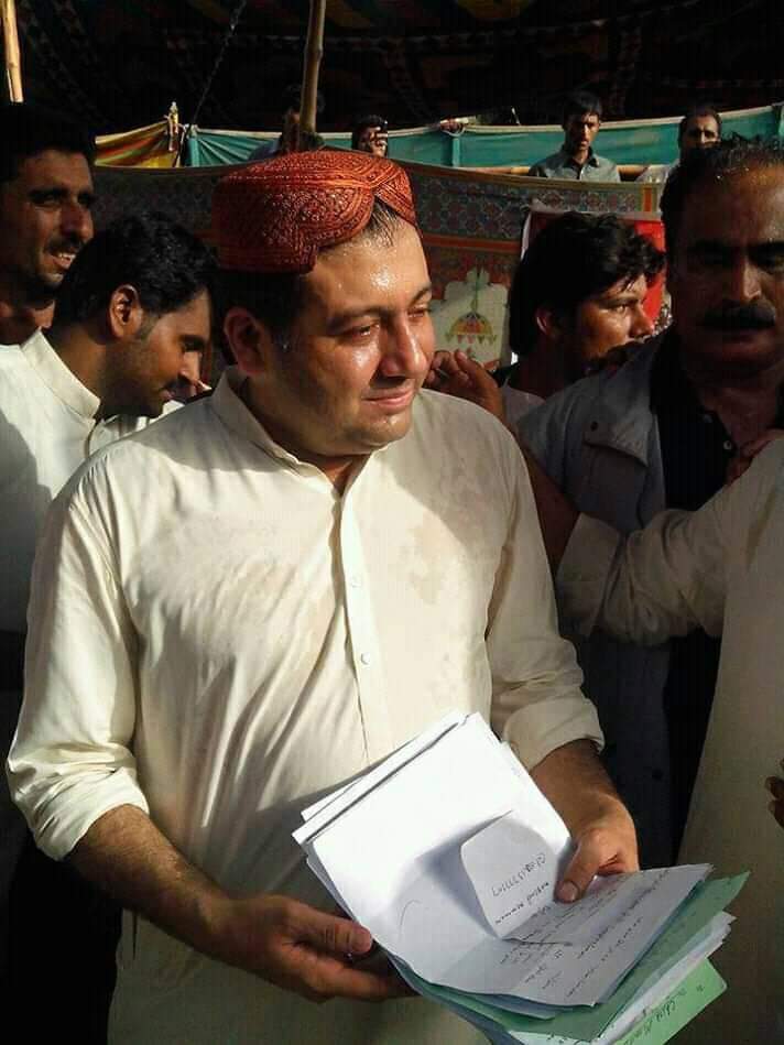 ZainMemon_PPP's tweet photo. ہم خود تراشتے ہیں منزل کے سنگ راہ  ہم وہ نہیں جنہیں زمانہ بنا گیا۔۔
Long Live Prince Bhai Jaan 
Syed @Owais_Muzaffar https://t.co/QqmPp5fAW9