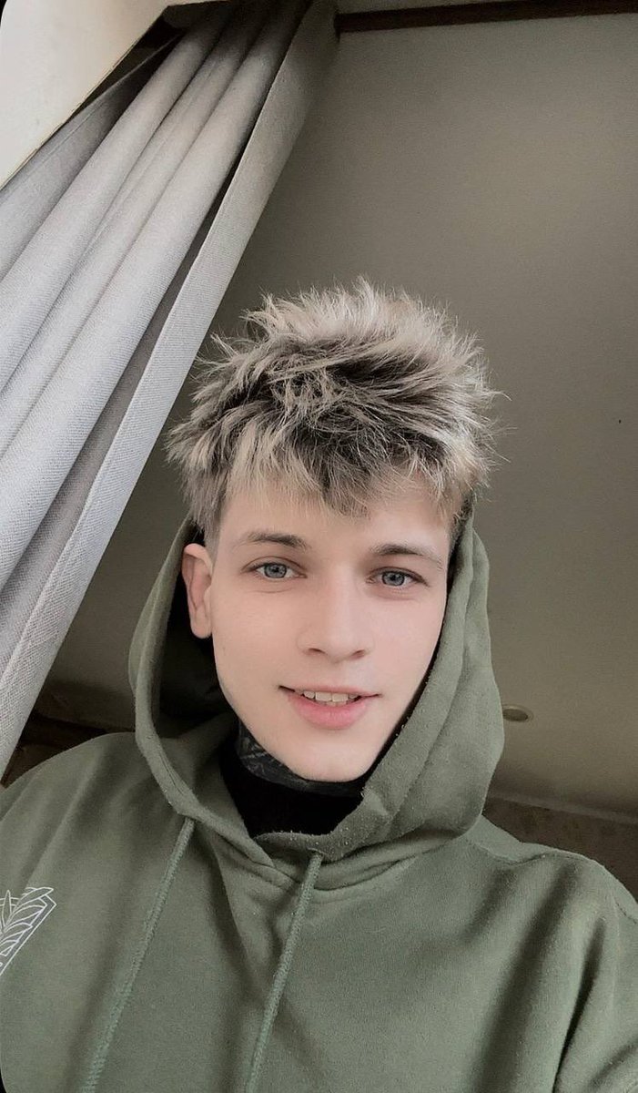 Slavko Rainbow tweet media