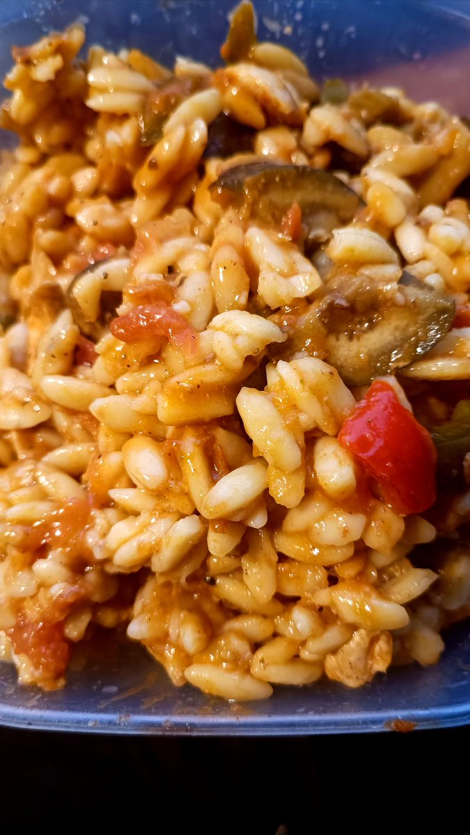 Lliure🌻 tweet media